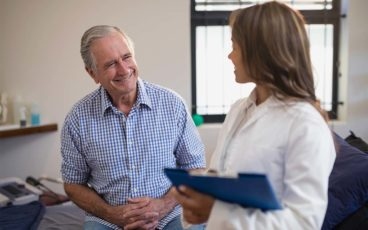 4 Tips for Finding the Best Hip Replacement Surgeon