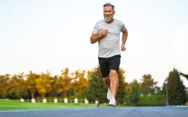Tips to Prevent Runner's Knee This Summer