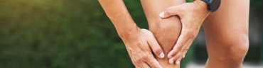 What Causes Knee Pain (and What You Can Do)