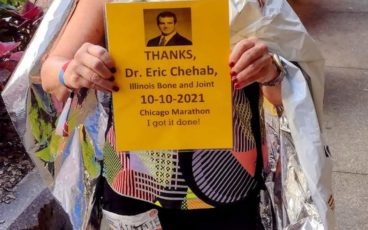 Patient Story: Grateful Runner Thanks IBJI Doctor at Chicago Marathon