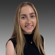 Lindsey G, PTA