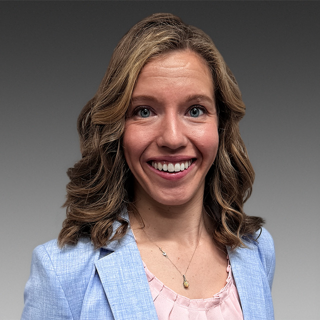 Rachel W, PT, DPT, CHT