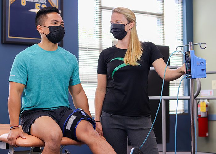 Blood flow restriction therapy in clinic